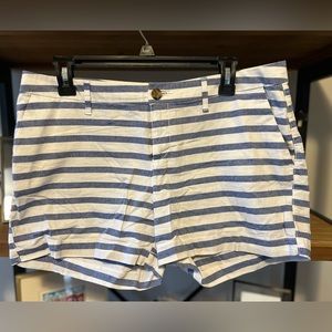 Like New Striped Old Navy Shorts - Size 6